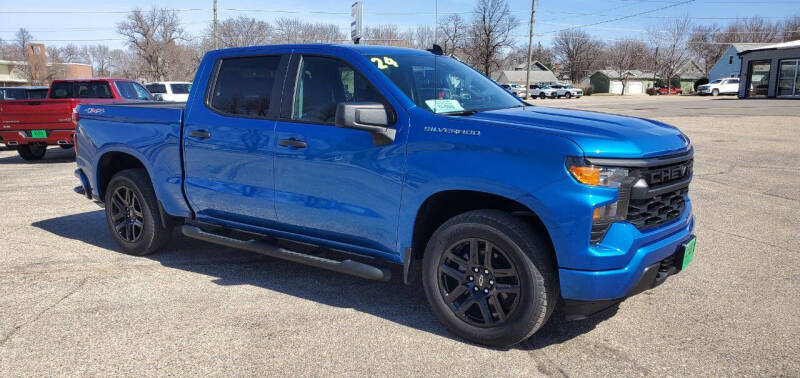 2024 Chevrolet Silverado 1500 Custom