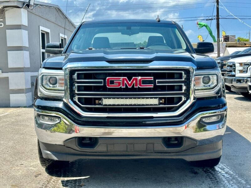 2016 GMC Sierra 1500  - $21,995
