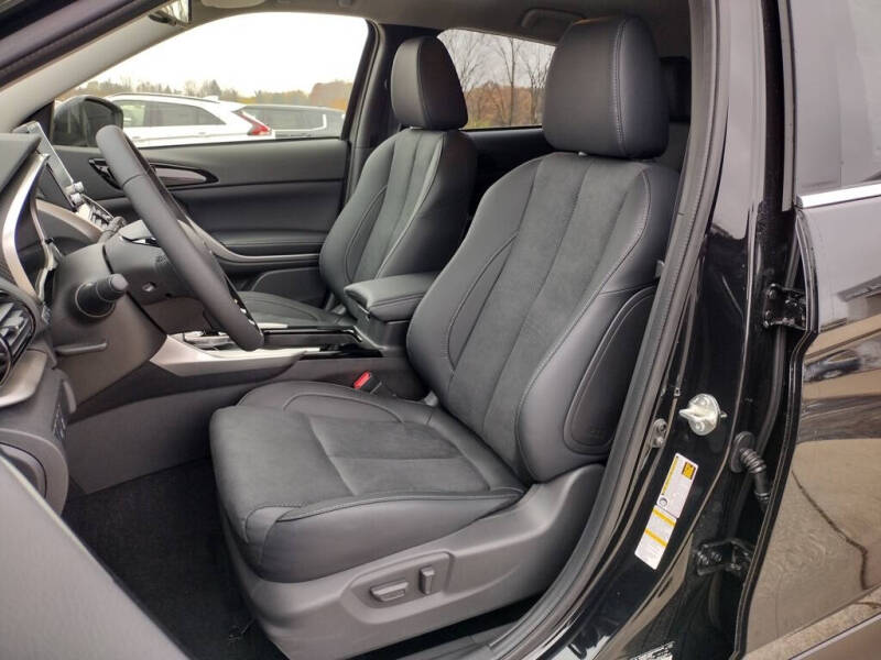 2026 Mitsubishi Eclipse Cross SE