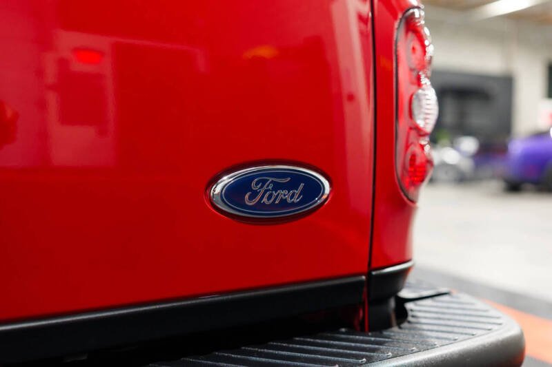 1999 Ford F-150 SVT Lightning