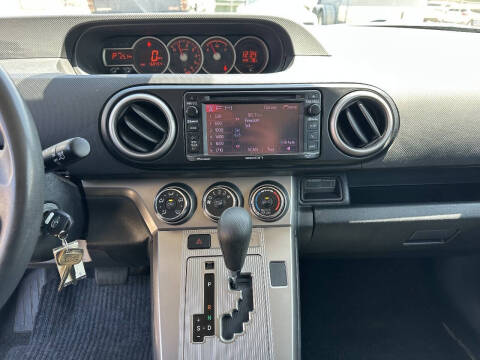 2013 Scion xB