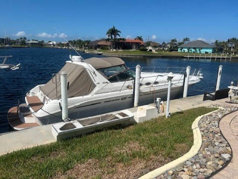 1999 Sea Ray Express cruiser 400