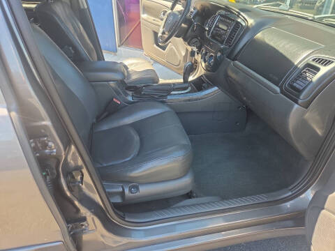 2006 Mazda Tribute s