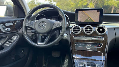 2016 Mercedes-Benz C-Class