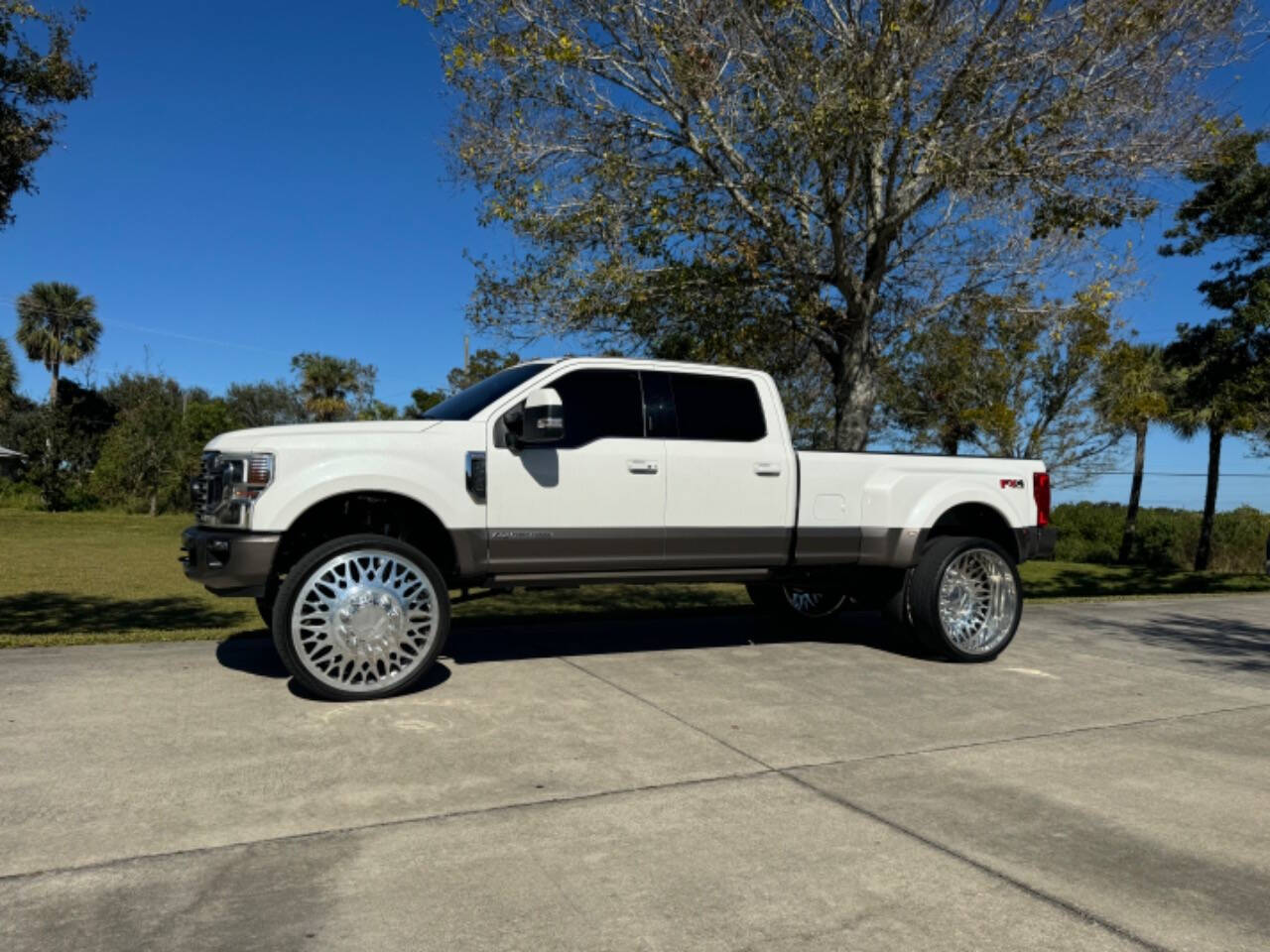 2022 Ford F-350 Super Duty for sale at DIESEL TRUCK SOURCE in Sebastian, FL