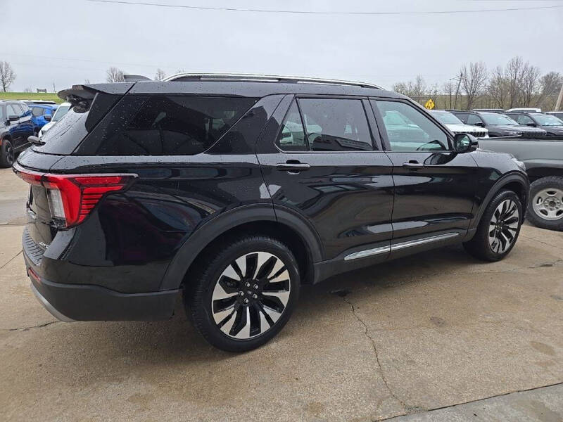 2025 Ford Explorer Platinum