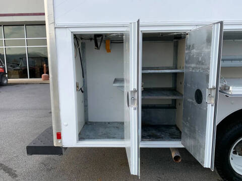 2013 Ford E-Series E-450 SD