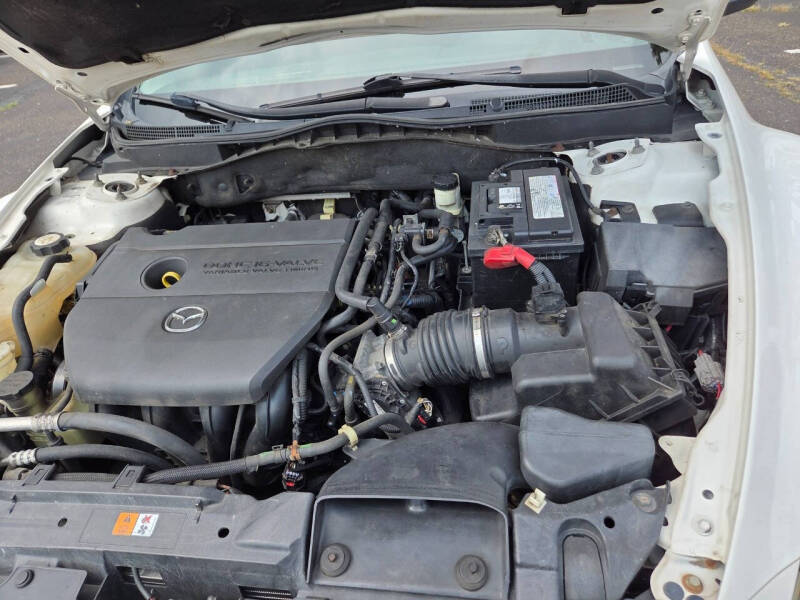 2010 Mazda MAZDA6 i Touring Plus