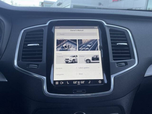 2025 Volvo XC90 B5 Core Bright Theme