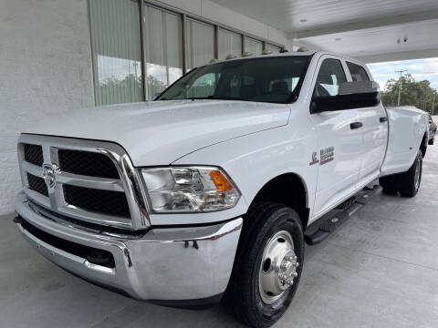 2015 RAM Ram Chassis 3500 for sale at Powerhouse Automotive in Tampa FL