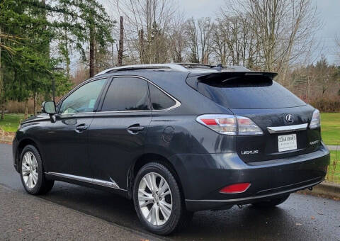 2010 Lexus RX 450h for sale at CLEAR CHOICE AUTOMOTIVE in Milwaukie OR