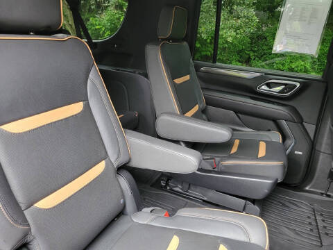 2023 GMC Yukon XL AT4