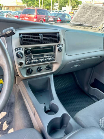 2003 Ford Explorer Sport Trac
