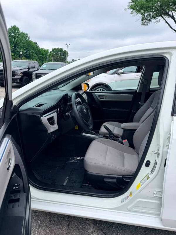 2015 Toyota Corolla LE