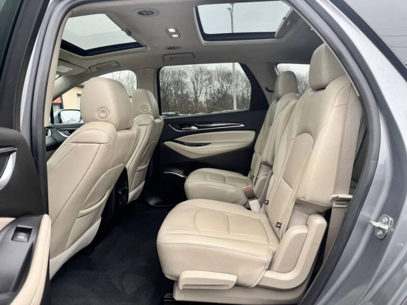 2021 Buick Enclave Essence