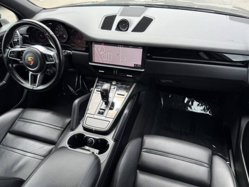 2021 Porsche Cayenne