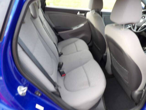 2012 Hyundai Accent GLS