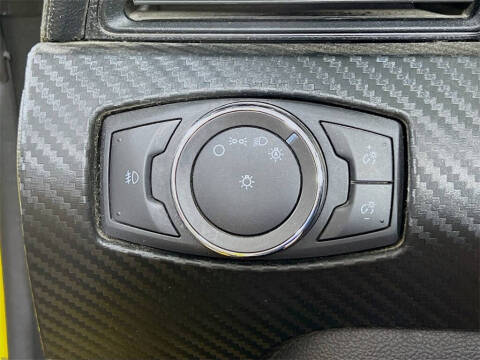 2016 Ford Mustang V6