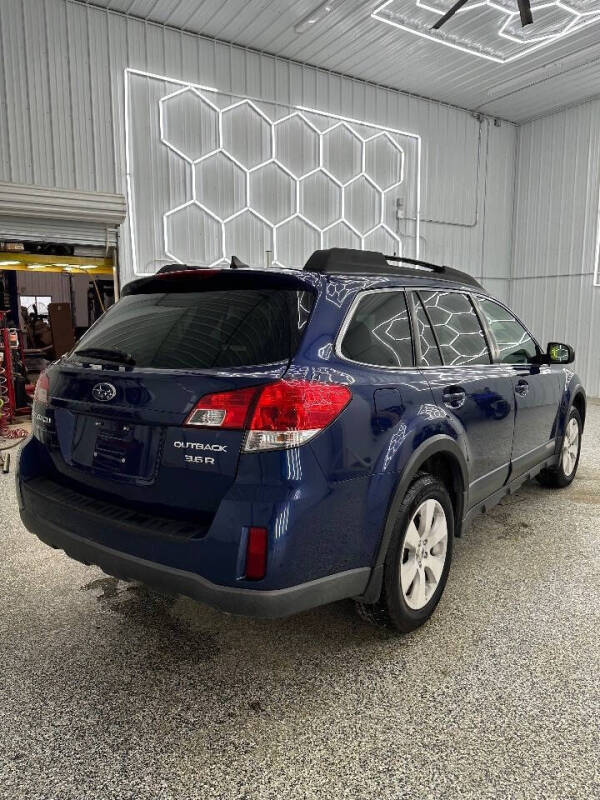 2011 Subaru Outback 3.6R Limited