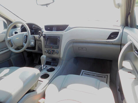 2017 Chevrolet Traverse LS