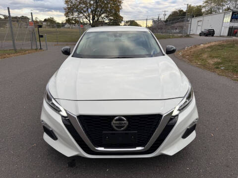 2021 Nissan Altima 2.5 SR