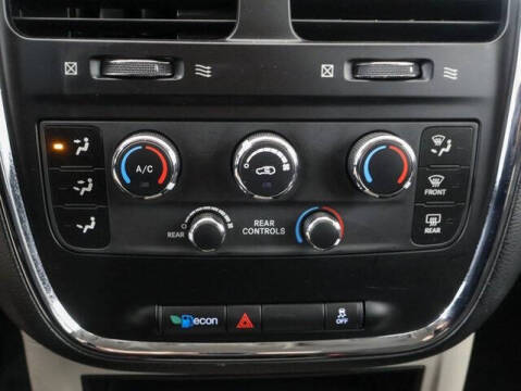 2013 Dodge Grand Caravan SE