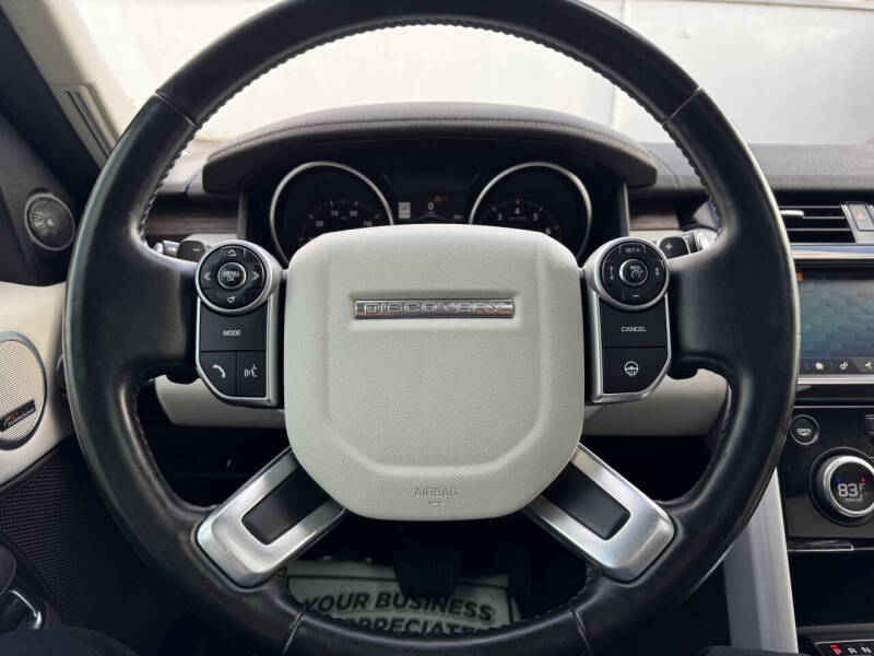 2017 Land Rover Discovery HSE Luxury