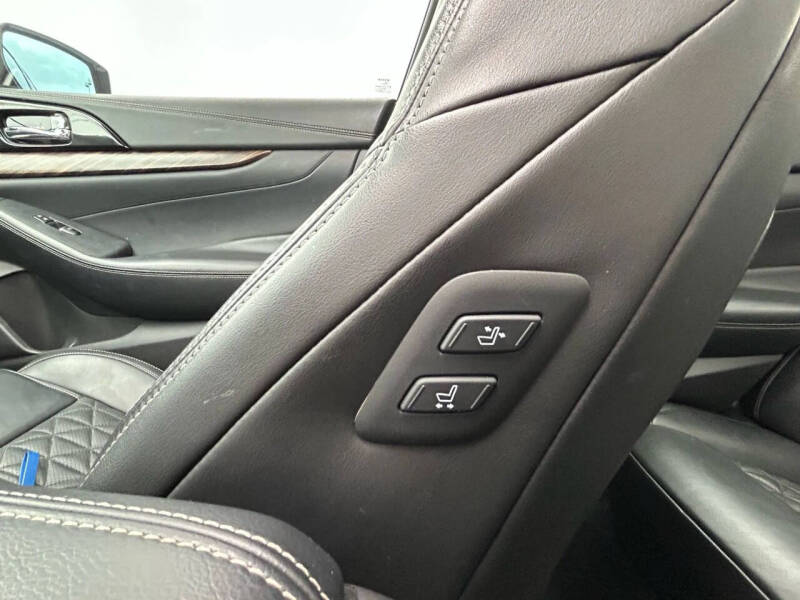 2016 Nissan Maxima Platinum