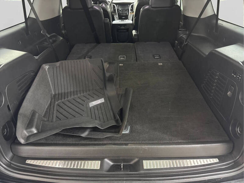 2020 Cadillac Escalade ESV Premium Luxury