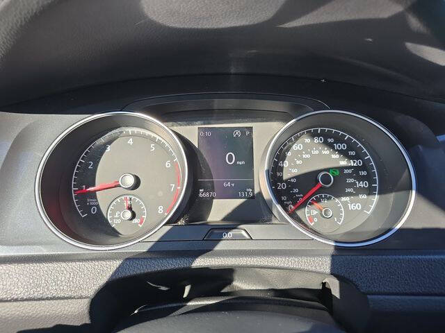 2020 Volkswagen Golf TSI