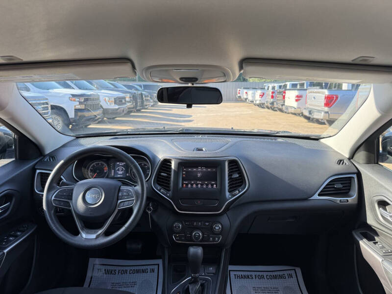 2019 Jeep Cherokee Latitude