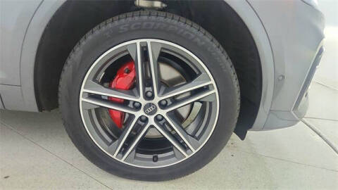 2024 Audi Q5 e quattro S line Prestg 55 TFSI