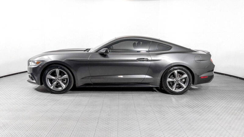 2015 Ford Mustang V6