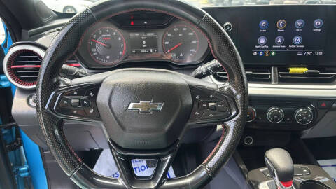 2025 Chevrolet Trax RS