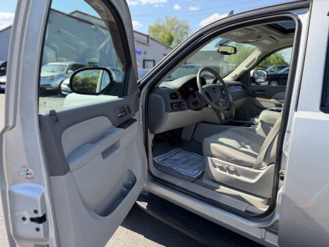 2011 GMC Yukon SLT