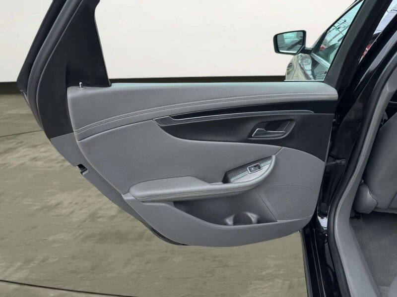 2019 Chevrolet Impala LT