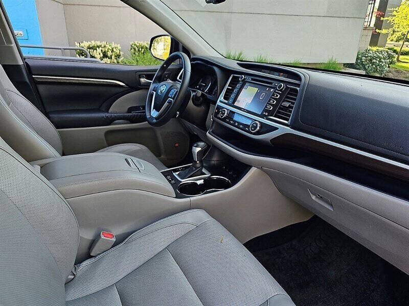 2014 Toyota Highlander