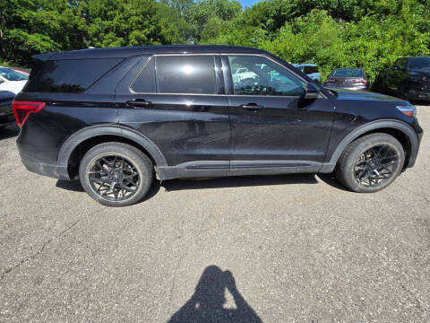 2021 Ford Explorer ST