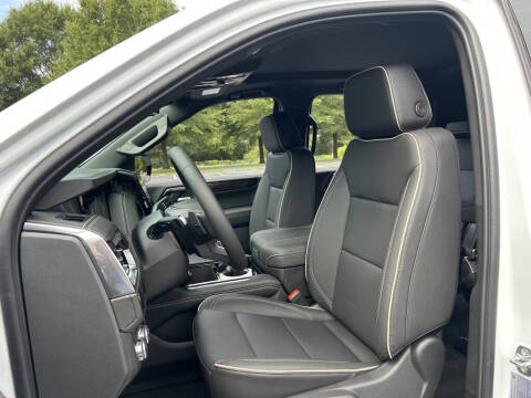 2025 GMC Yukon XL Elevation