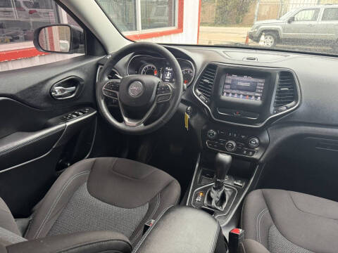 2019 Jeep Cherokee Latitude