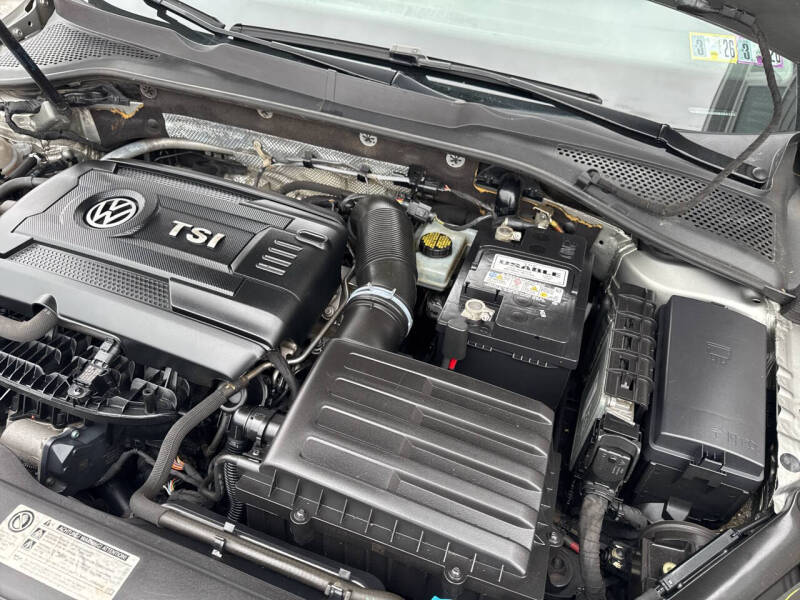 2017 Volkswagen Golf TSI S