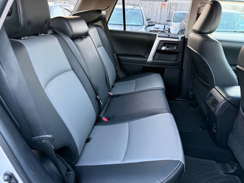 2014 Toyota 4Runner SR5