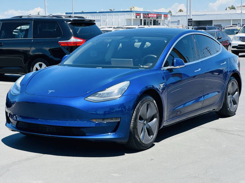 2020 Tesla Model 3 Standard Range Plus