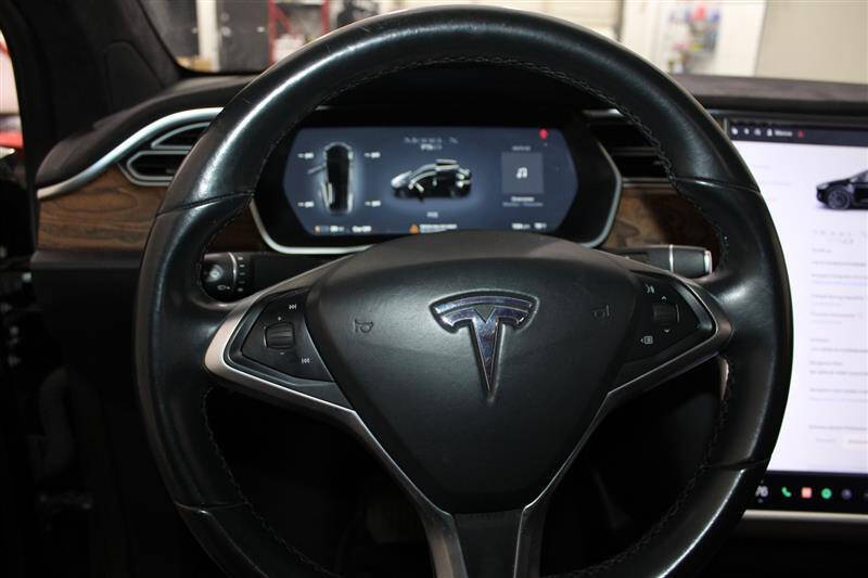 2017 Tesla Model X 75D