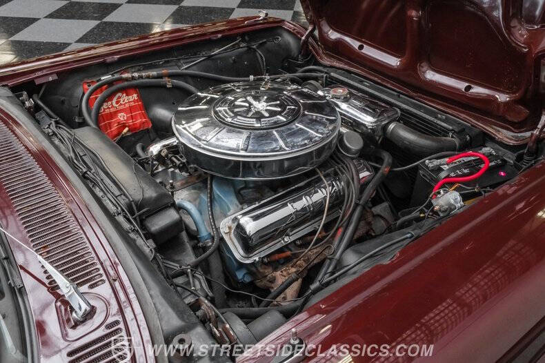 1960 Ford Thunderbird