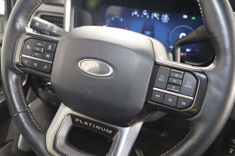 2024 Ford F-350 Super Duty Platinum