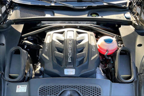 2015 Porsche Macan Turbo