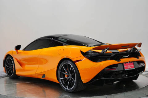 2022 McLaren 720S Performance