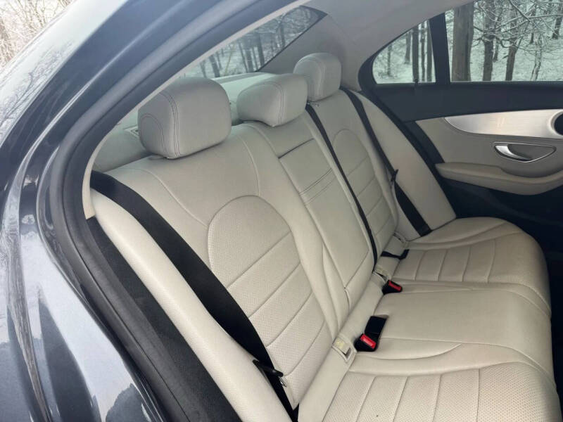 2015 Mercedes-Benz C-Class C 300