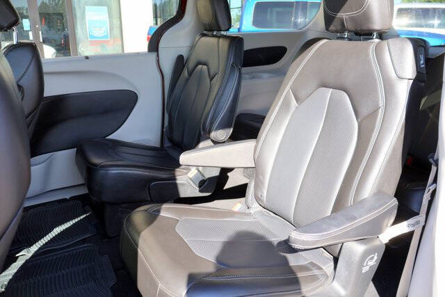 2021 Chrysler Voyager LXi